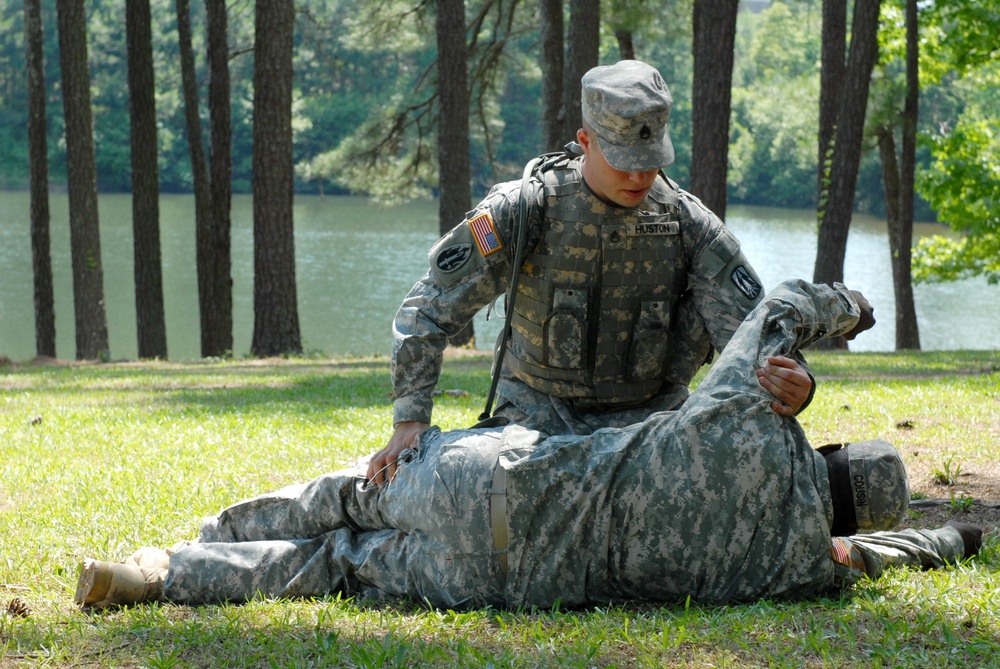 335th Signal Command 'Best Warrior' Compete for Title