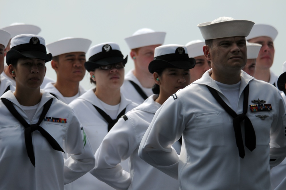 USS Ronald Reagan conducts memorial service