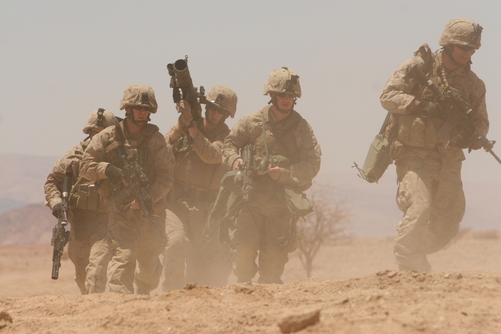 Marine Training in the Desert Builds Small Unit Leadership