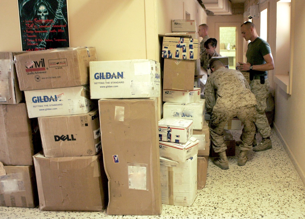 Mail Call! II Marine Expeditionary Force Headquarters Group (Forward) turns FPO into TLC