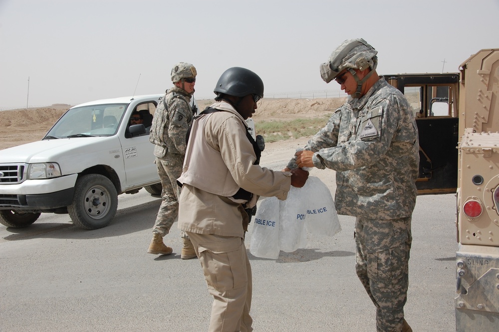 Soldiers Pull Security