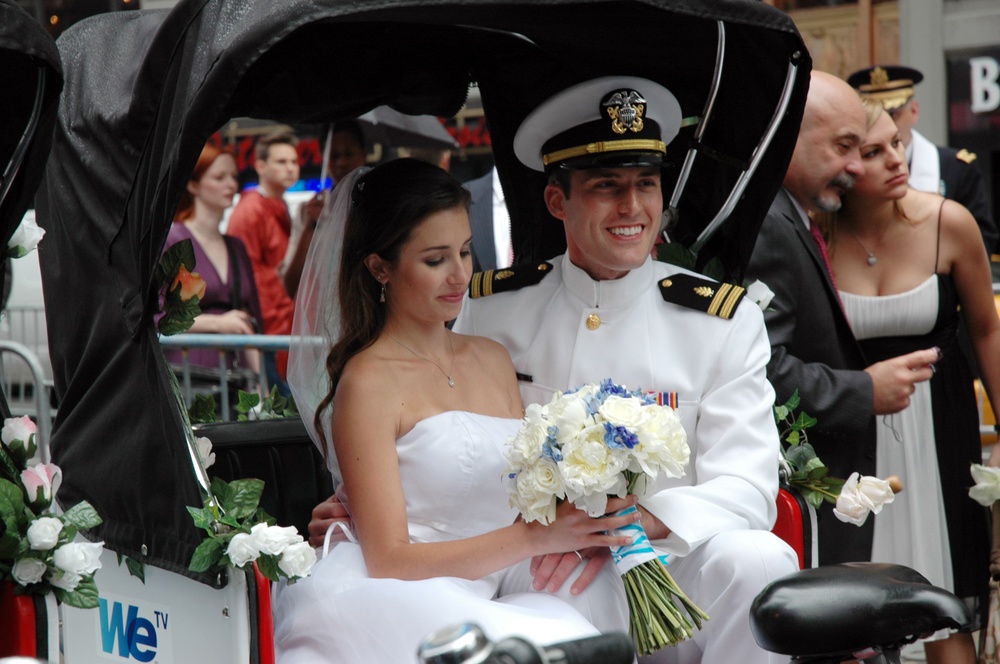 Military Couples Marry in New York City