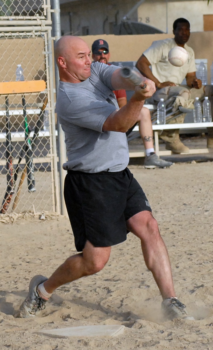 Arrowhead Soldiers team up to win Morale Welfare and Recreation softball championship game