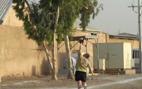 Arrowhead Soldiers team up to win Morale Welfare and Recreation softball championship game