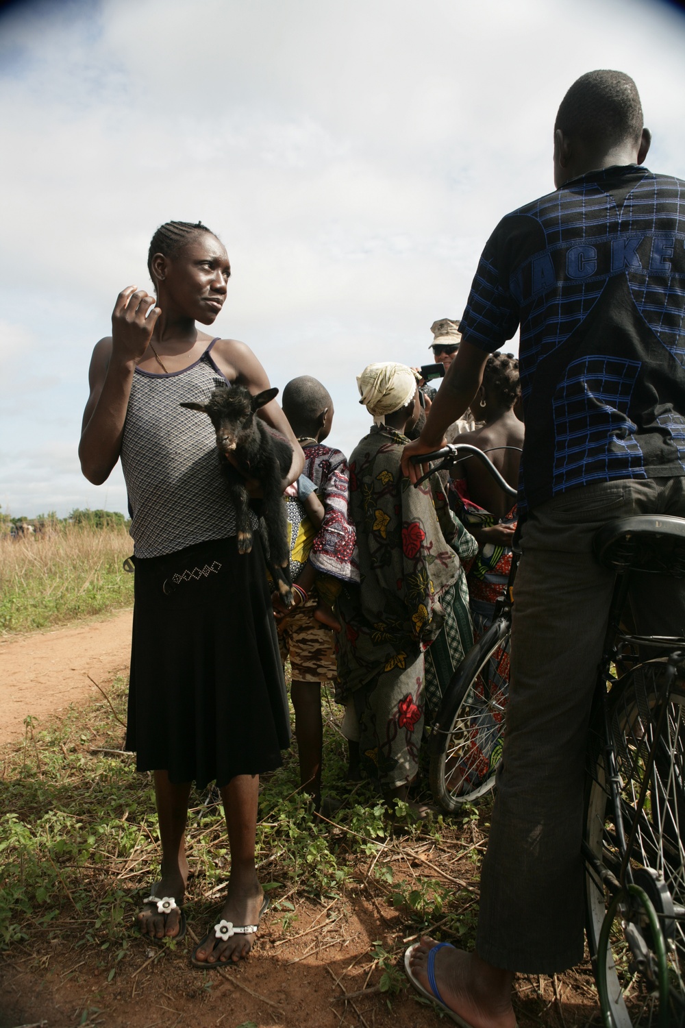 Military Veterinarians Fosters Connection Between U.S., Beninese People