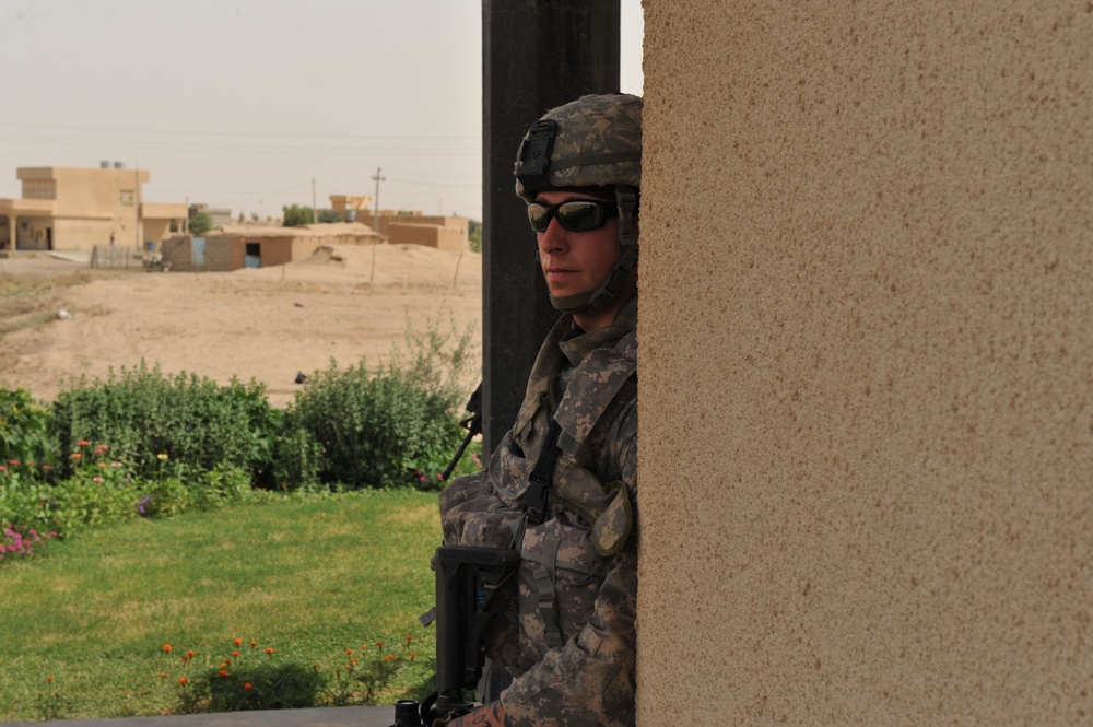 Fort Hood troops patrol Kirkuk