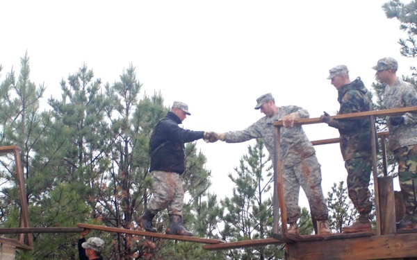 Leader Reaction Course Teaches Confidence