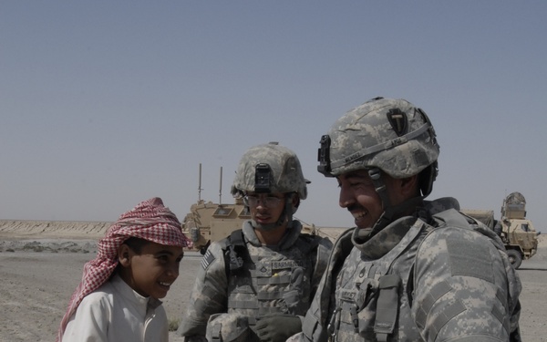 Sustainers, Shaykh reach out to Bedouin families