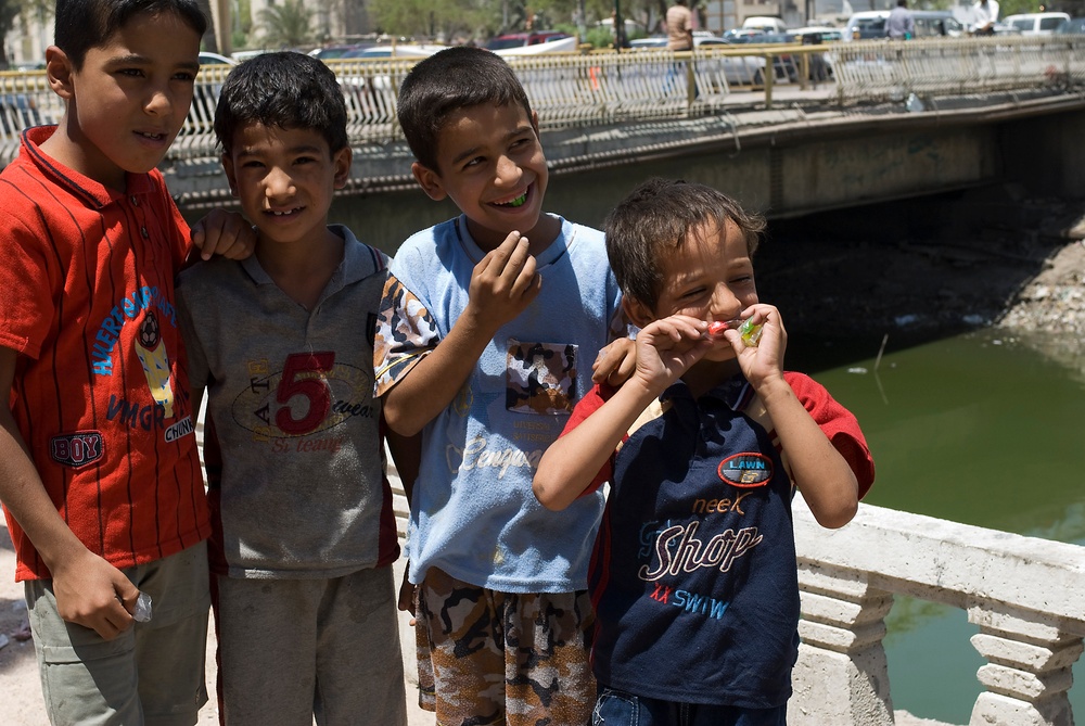 U.S. troops make effort to clean up Al Ashar canal