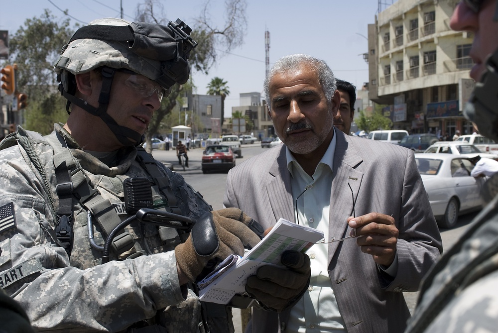 U.S. troops make effort to clean up Al Ashar canal