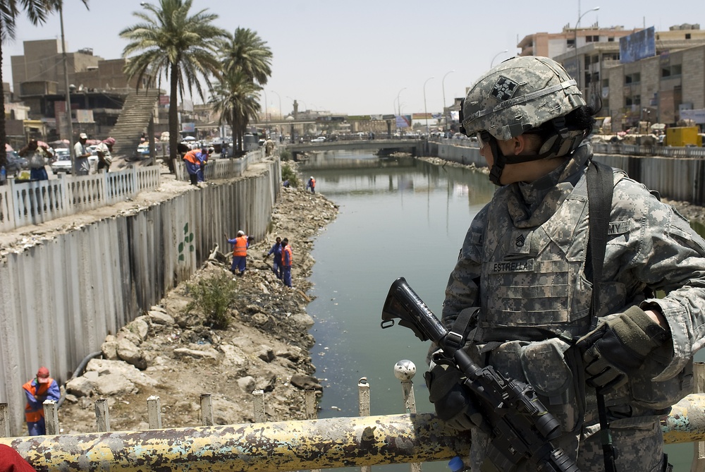 U.S. Troops Make Effort to Clean Up Al Ashar Canal