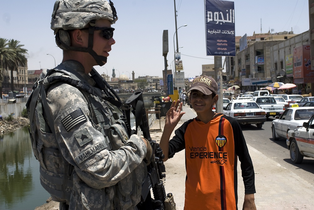 U.S. troops make effort to clean up Al Ashar canal