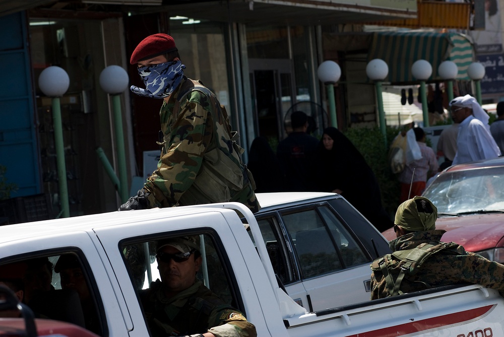 U.S. troops make effort to clean up Al Ashar canal