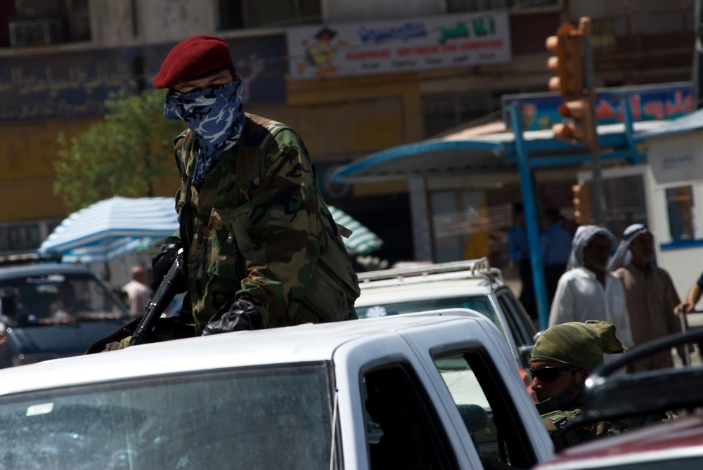 U.S. troops make effort to clean up Al Ashar canal