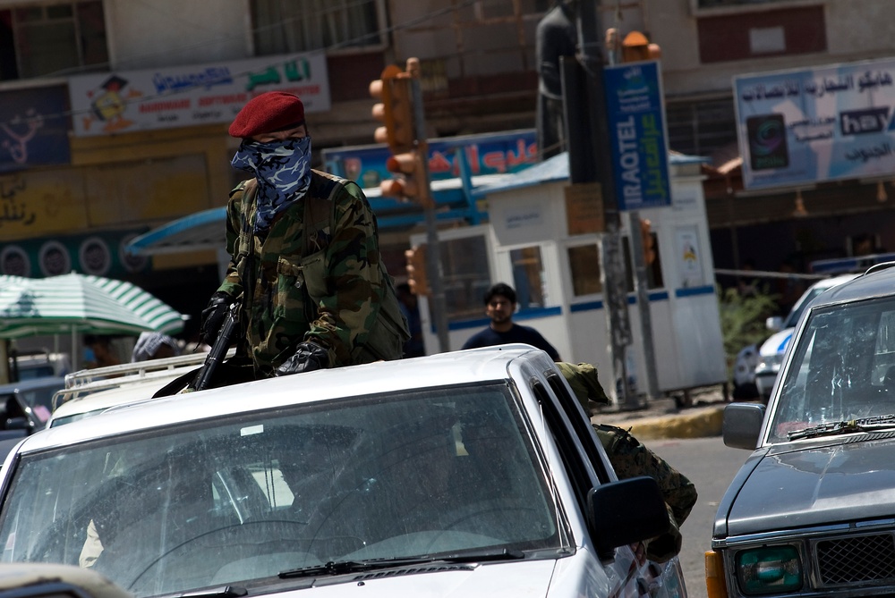 U.S. troops make effort to clean up Al Ashar canal