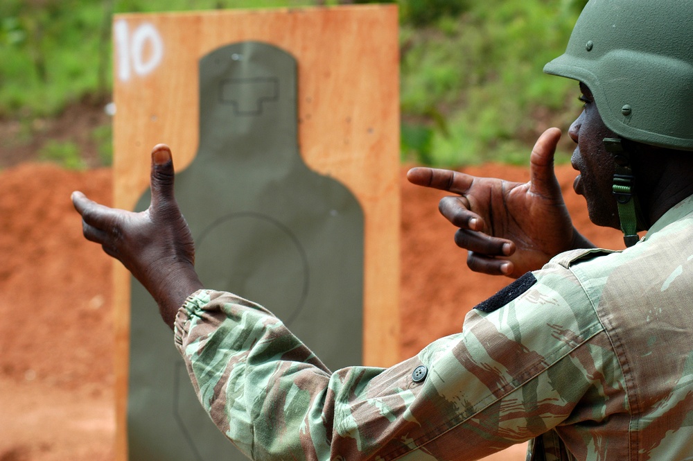 U.S., Benin Match Weapon Skills During SA-09