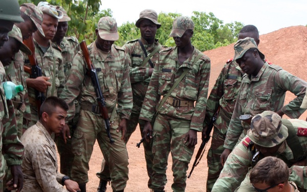 U.S., Benin Match Weapon Skills During SA-09