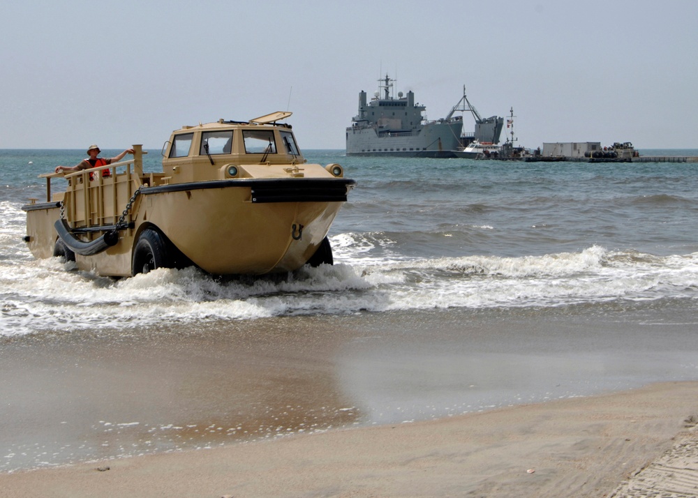 Ships train for logisitics missions in North Carolina