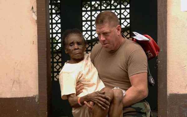 Service members help in Colombia