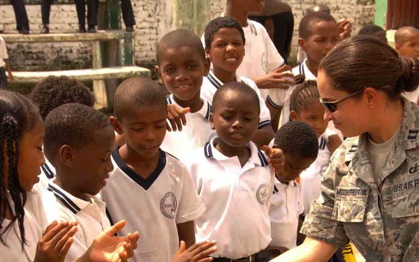 Service members help in Columbia