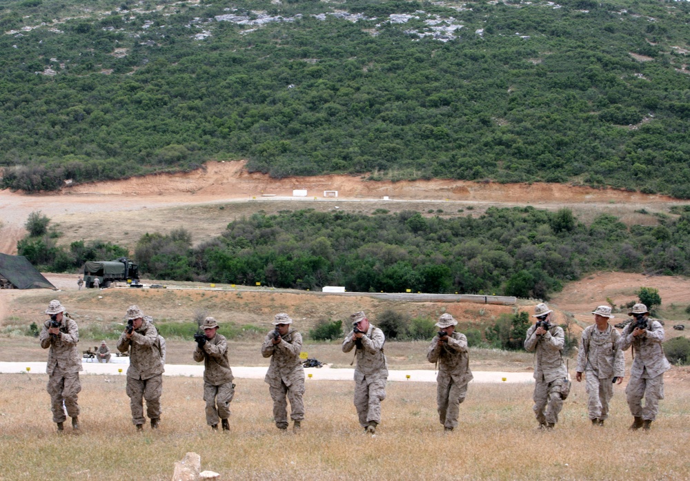 22nd Marine Expeditionary Unit trains with Greek Marines