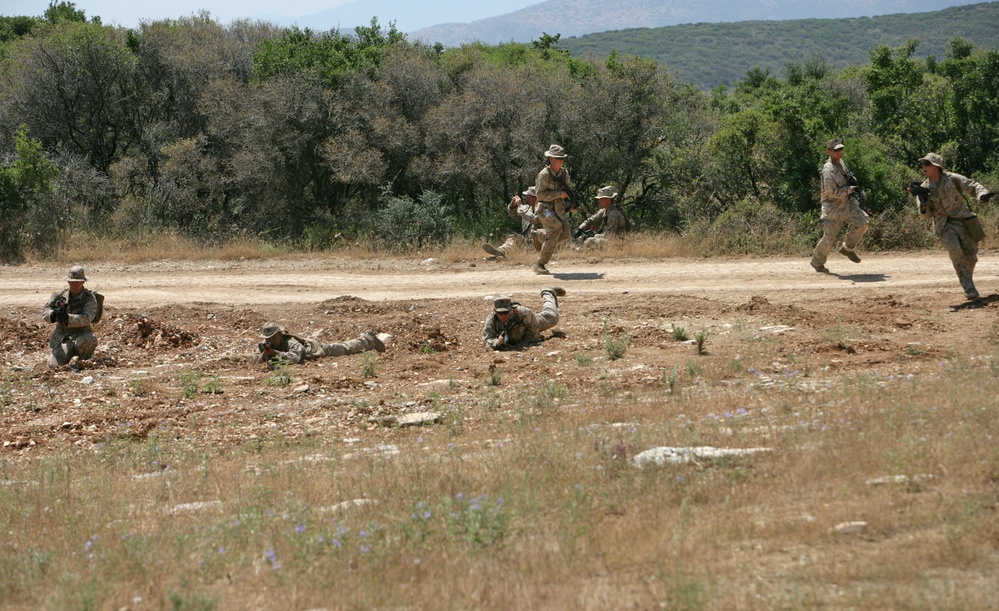 22nd Marine Expeditionary Unit trains with Greek Marines