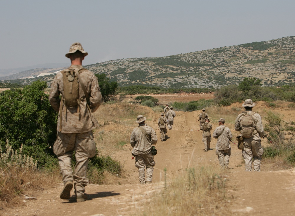 22nd Marine Expeditionary Unit trains with Greek Marines