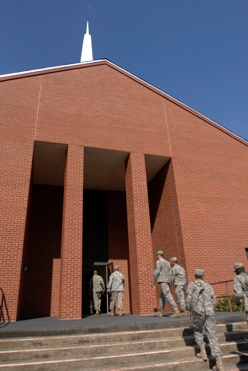 Stryker brigade Soldiers strengthen spirits