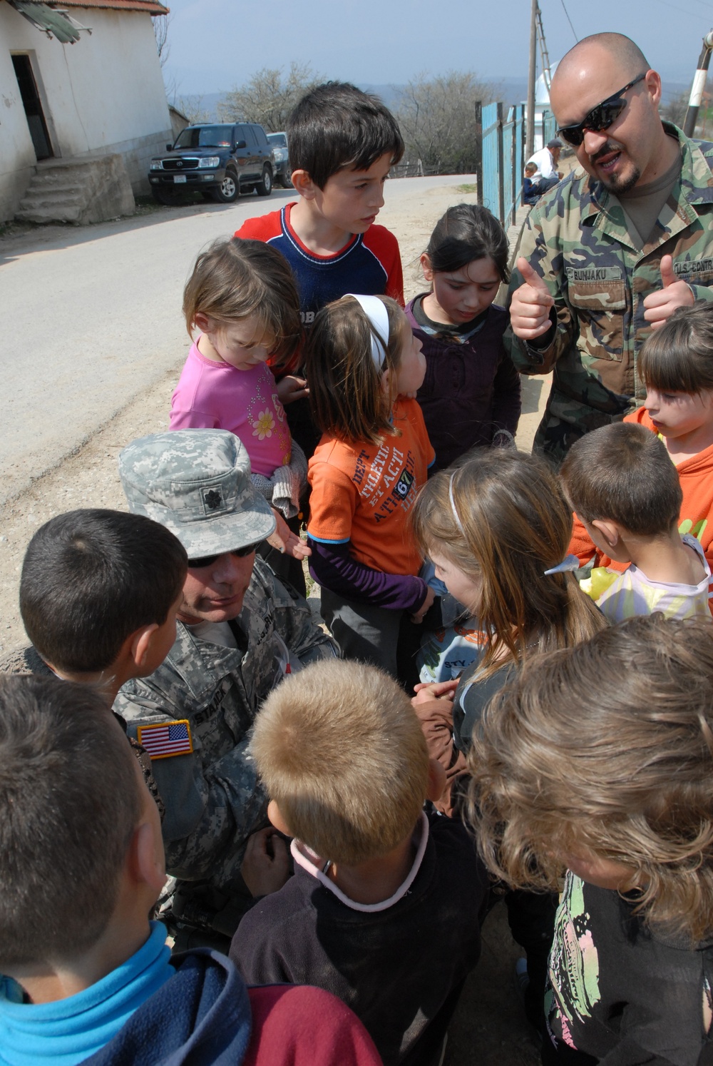 Kosovo classroom gets makeover