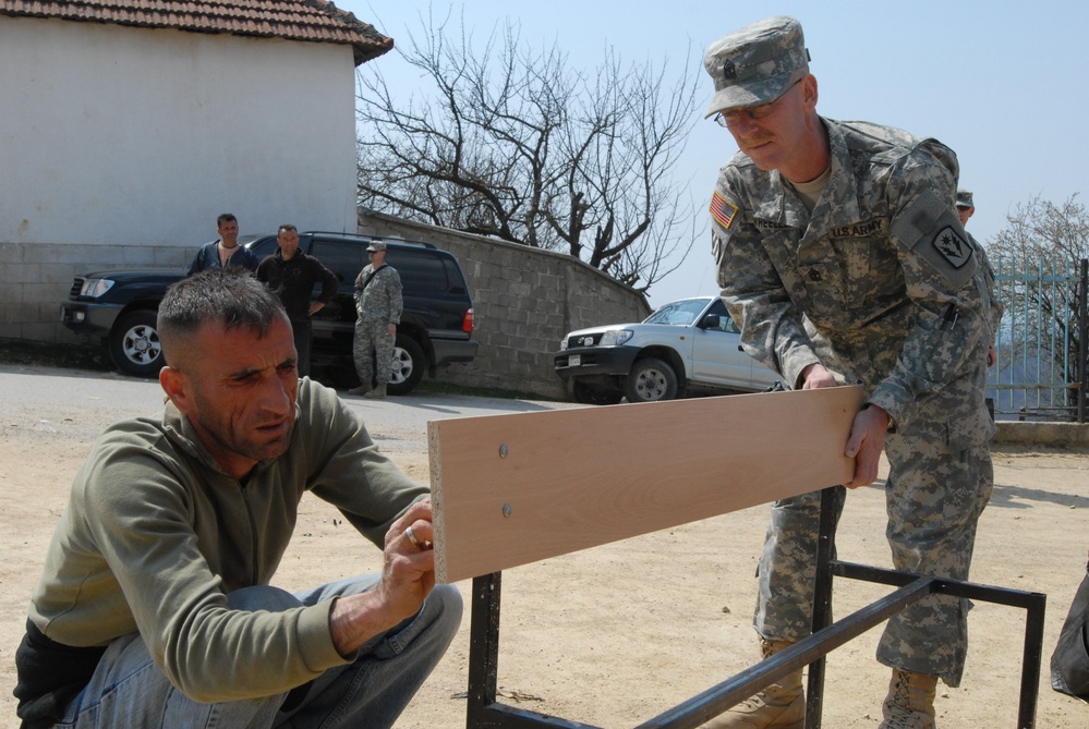 Kosovo classroom gets makeover