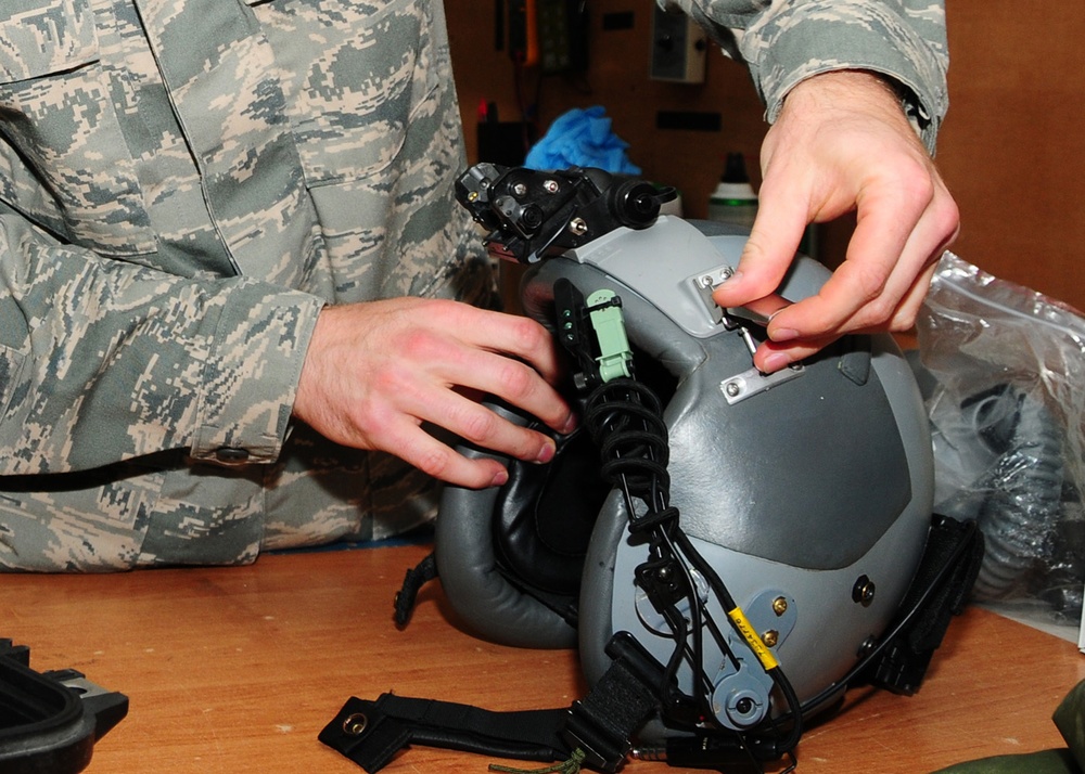 Eyes in the Dark -- 817th Maintains C-17 Aircrew NVG's