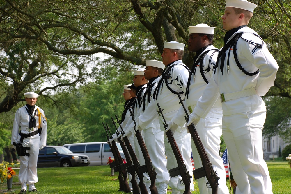 The Commander Navy Region Mid-Atlantic Honor Guard