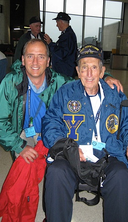 Flight to Nation's Capitol Honors World War II Veterans