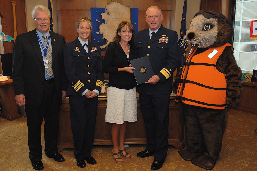 Governor Sarah Palin, Coast Guard Admiral Sign Memorandum of Understanding for Alaska Boating Safety Programs