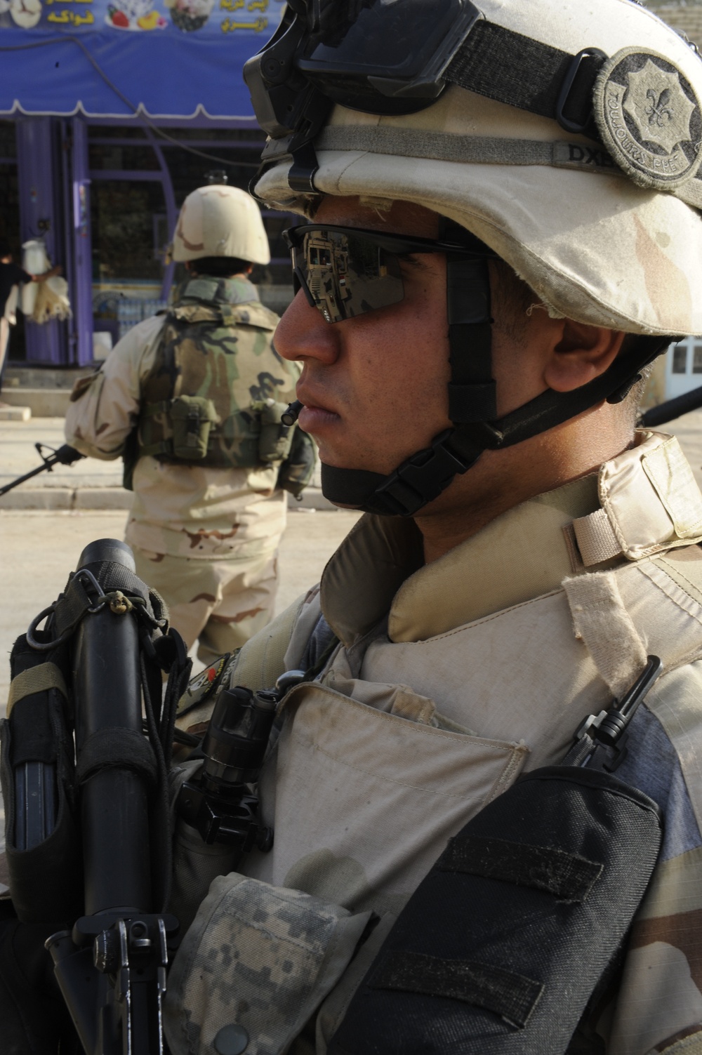 Military Transition Team helps Iraqi Soldiers