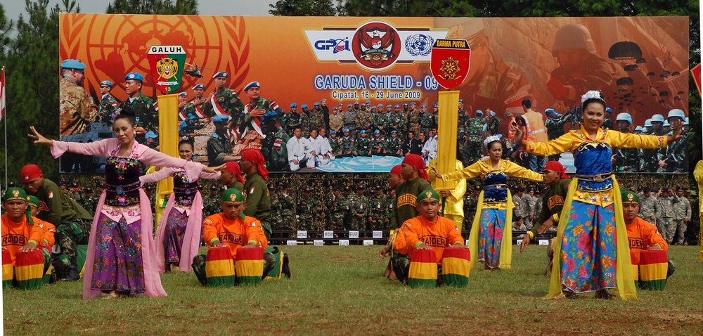 Exercise Garuda Shield 2009 opens in Indonesia