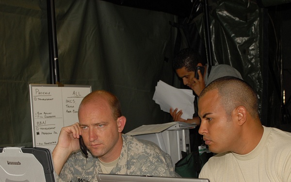 335th Signal Command Soldiers create a nationwide network, support homeland defense