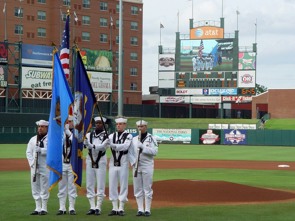 &quot;Navy For Moms&quot; Night