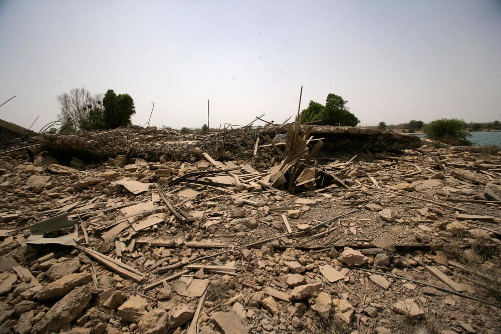 Marines prepare for resupply mission, train for IED response