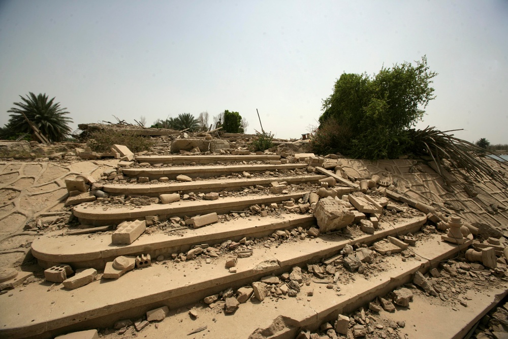 Marines prepare for resupply mission, train for IED response