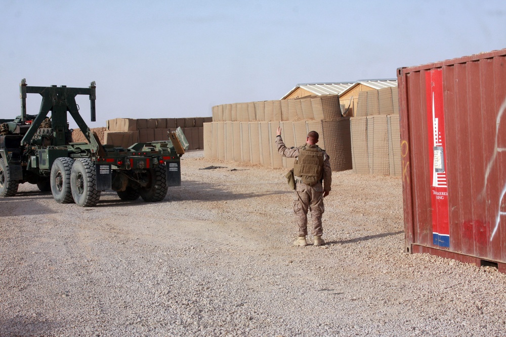 Marines begin to close down Camp Gannon, Iraq