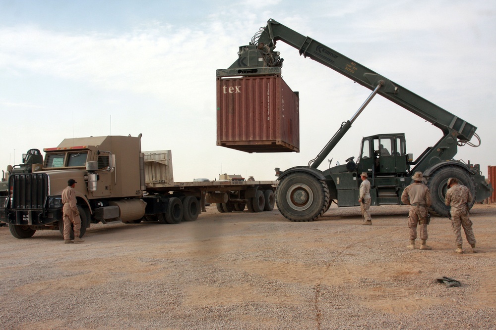 Marines begin to close down Camp Gannon, Iraq