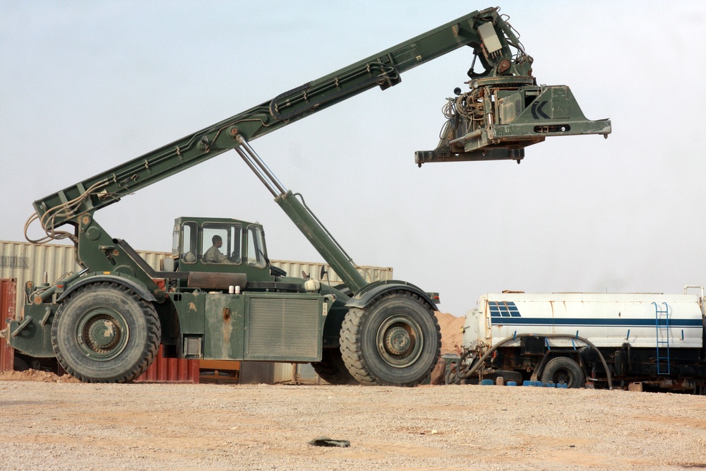 Marines begin to close down Camp Gannon, Iraq