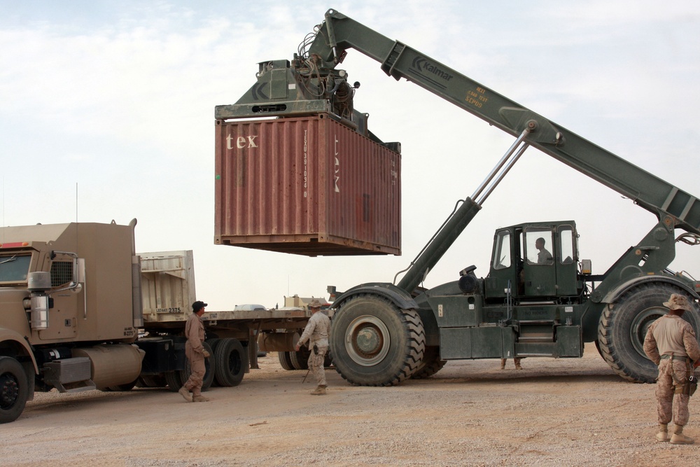 Marines begin to close down Camp Gannon, Iraq