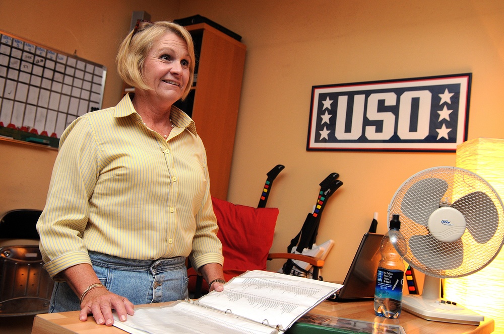 Commander's Spouse Reflects on Two Years in Qatar