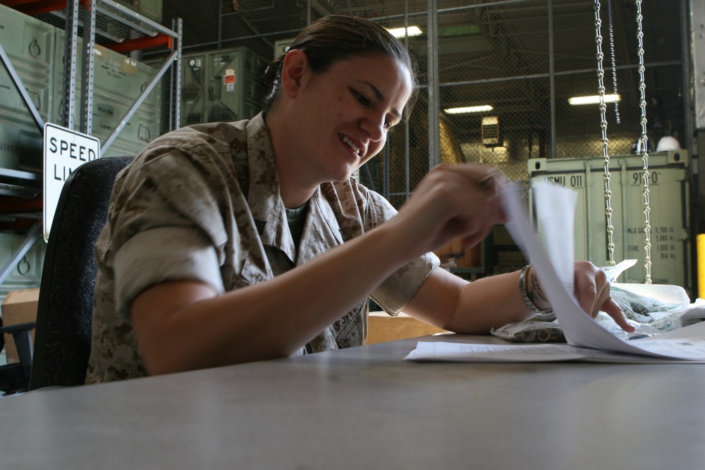 Supply Company Keeps Marines Geared-Up.