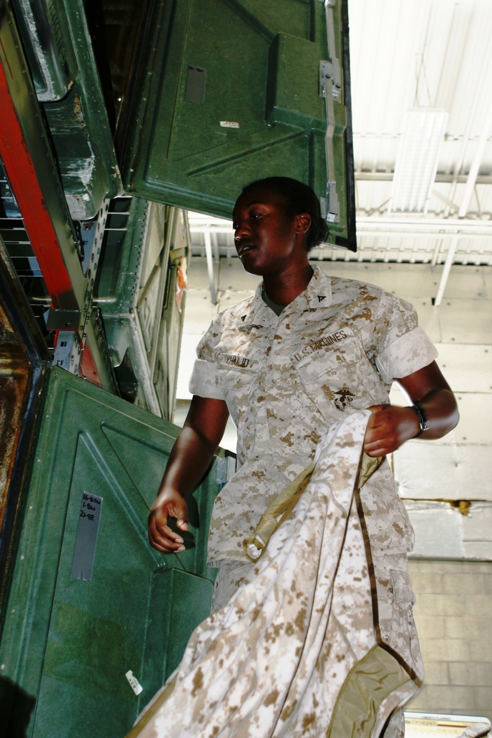 Supply Company Keeps Marines Geared-Up.
