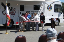 U.S. Rep. Sam Farr Welcomes Newest Veterans Affairs Mobile Veterans Center
