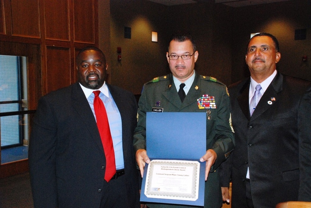 Louisiana National Guardsmen receive awards from Lafayette council