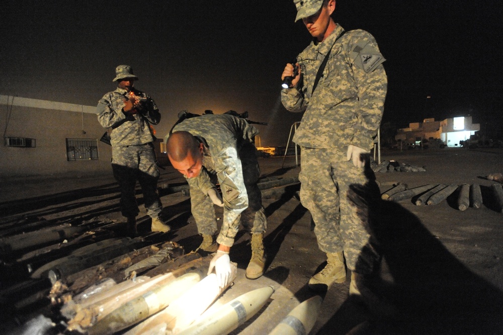 Factory closing: Nasiriyah home for improvised explosive device manufacture raided by Dhi Qar police